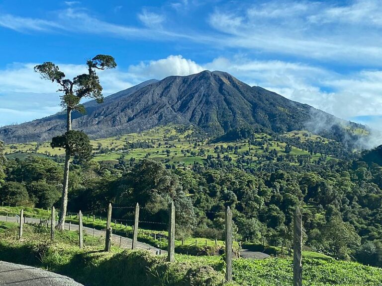 vista del Volcán Turrialba