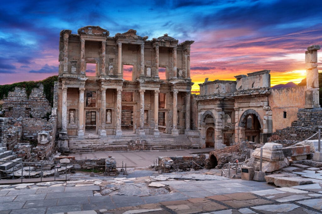 atardecer en las ruinas de Éfeso
