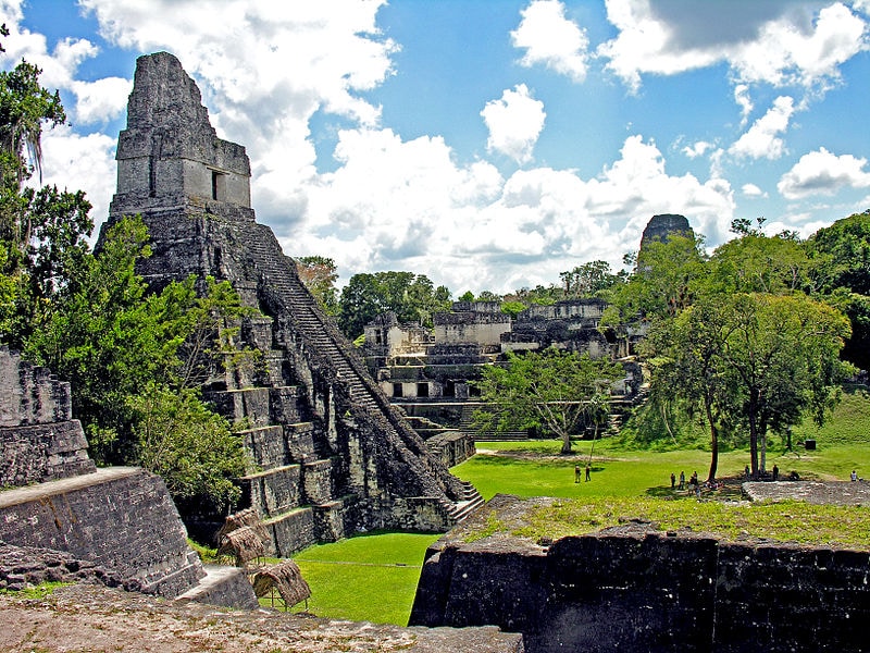 ruinas mayas de petén