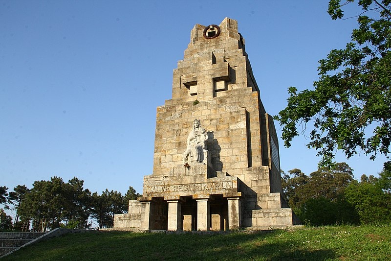 monumento en Monteferro