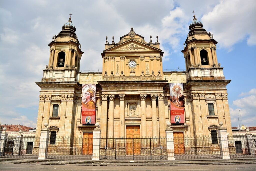 Exterior de la Catedral de Ciudad de Guatemala