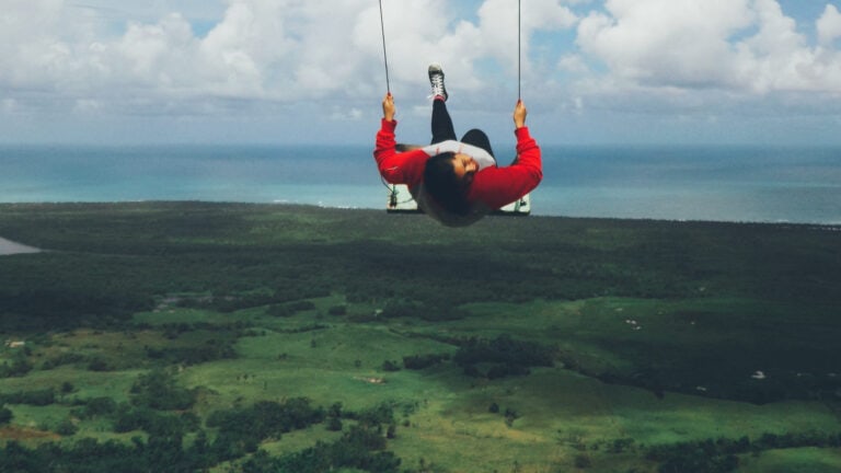 columpiarse en Montaña Redonda