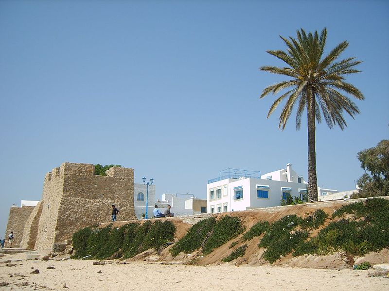 playa y arquitectura en Hammamet 