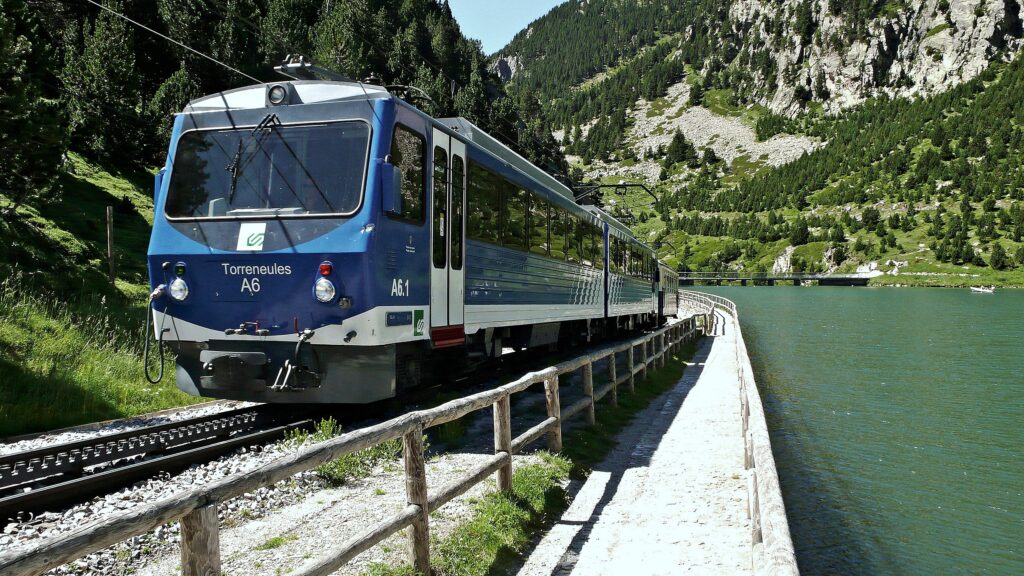 tren-cremallera-de-Nuria