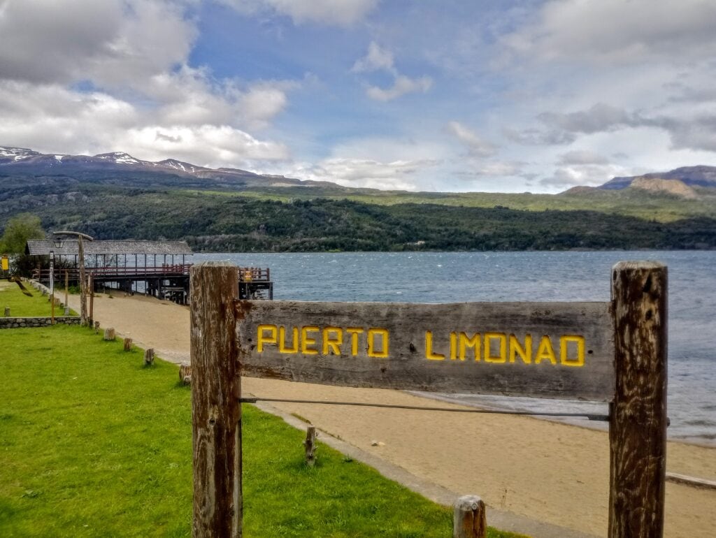 Puerto-Limonao-Lago-Futalaufquen