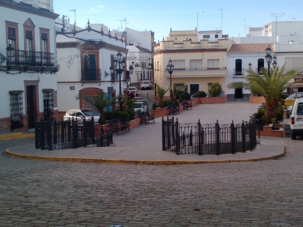 Plaza-del-Llano