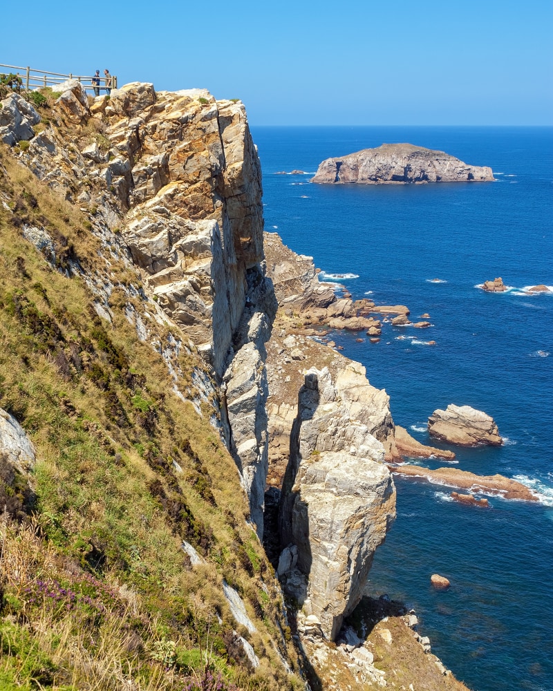 rocas en Cabo de Peñas