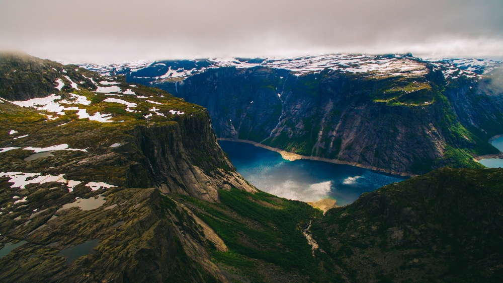 Noruega-paisajes-de-montaña