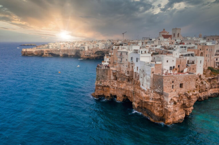 ciudad de Polignano a Mare