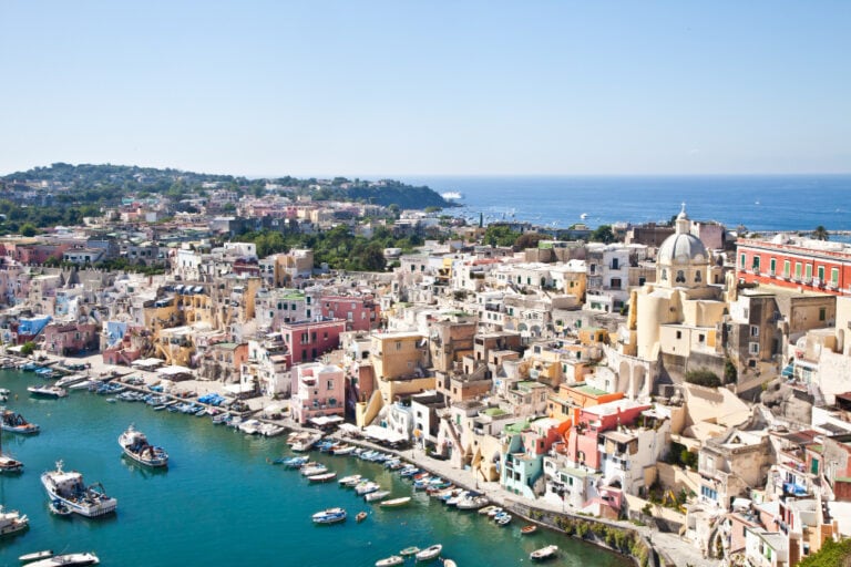vista de la isla Procida