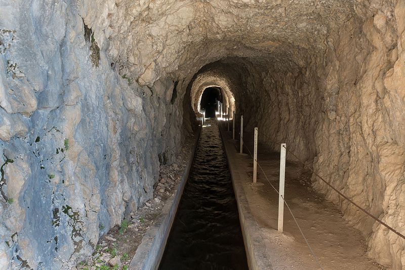 tunel río borosa