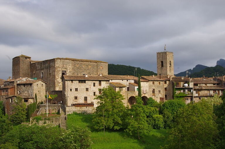 santa pau