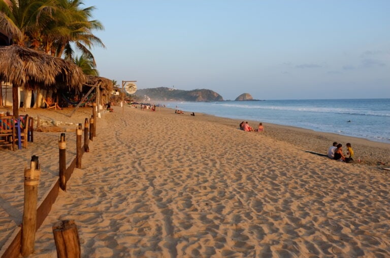playa zipolite