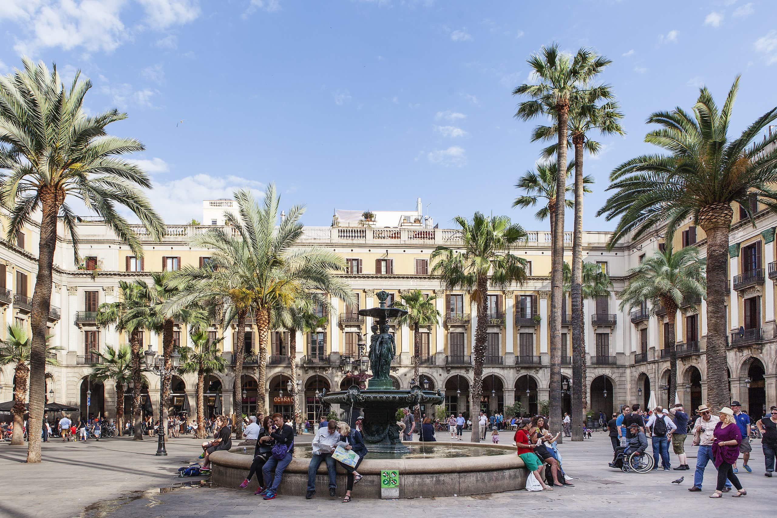 plaza-real-de-barcelona