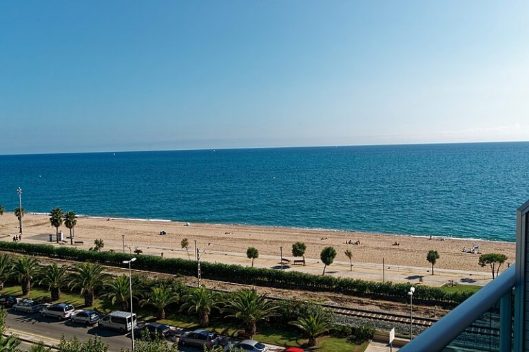 playa de pineda de mar