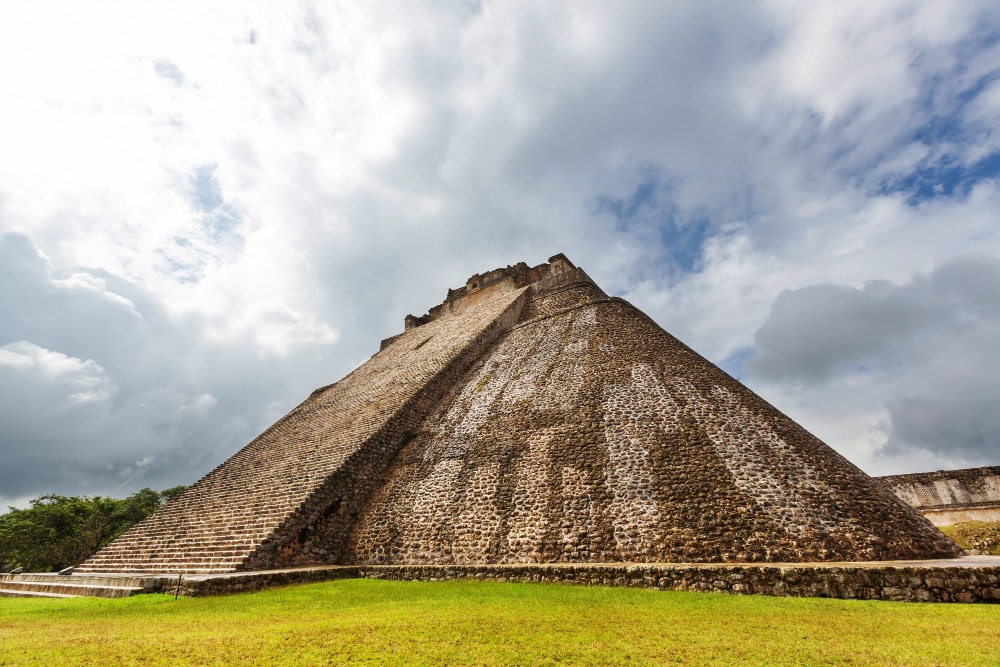 Gran-Pirámide-Uxmal