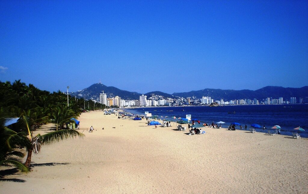 playa-tamarindos-acapulco