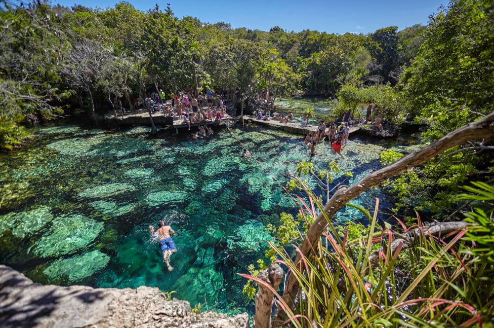 cenotes en cancún