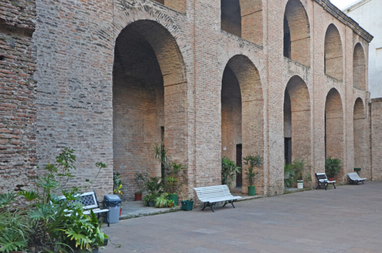 Manzana de las Luces