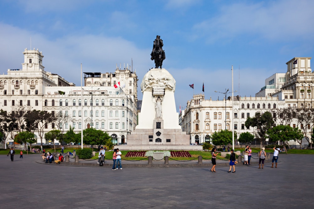 Plaza-San-Martín-centro-de-Lima