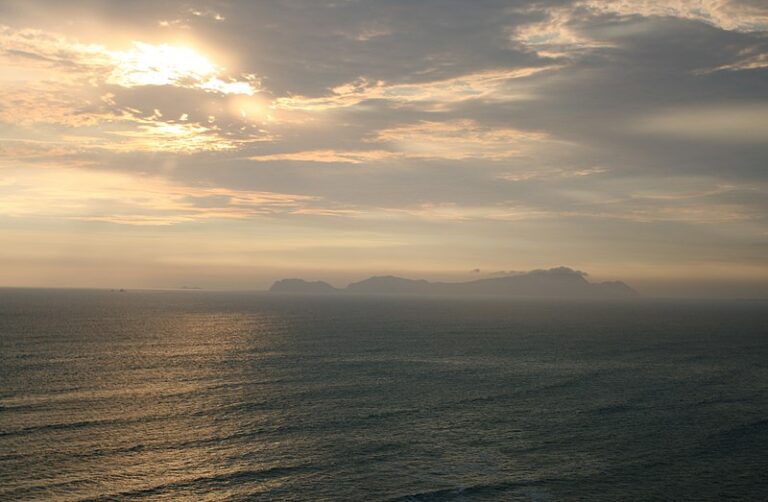 amanecer en Isla San Lorenzo