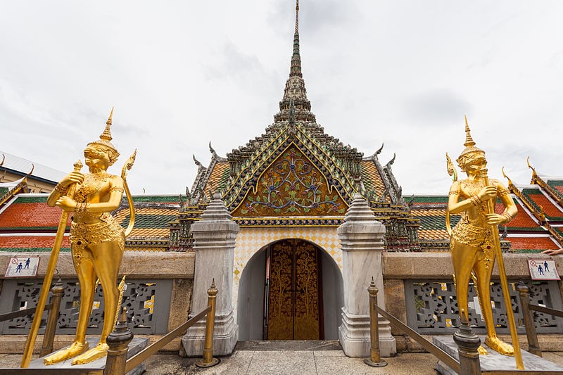 entrada de templo en bangkok