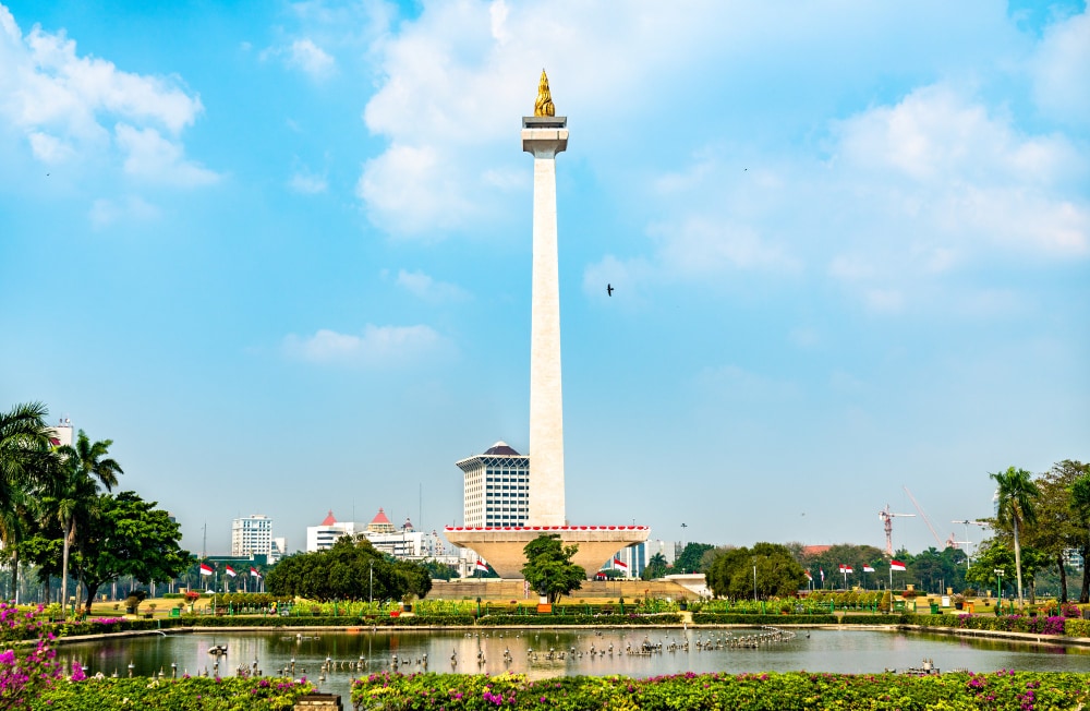 monumento-nacional-de-Indonesia
