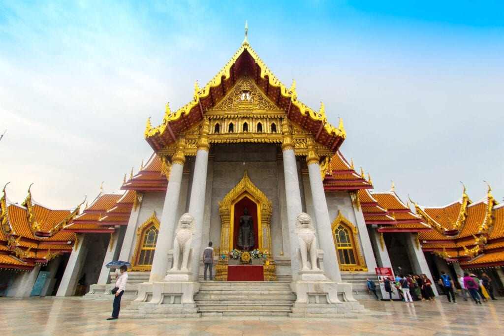 exterior de templo en bangkok tailandia