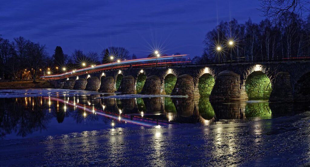 Karlstad puente de piedra de noche