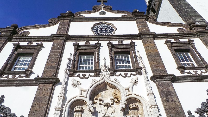 fachada de Iglesia Parroquial de São Sebastião