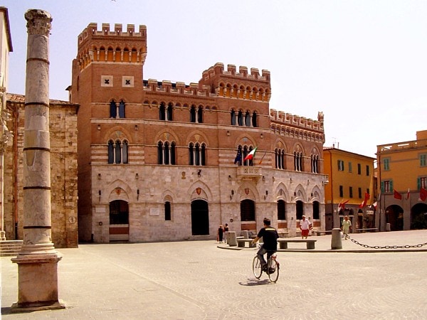Plaza Dante Alighieri
