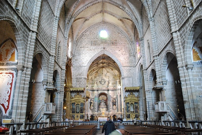 interior de la Iglesia de São Francisco, évora