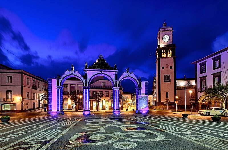 Ponta Delgada puertas de la ciudad
