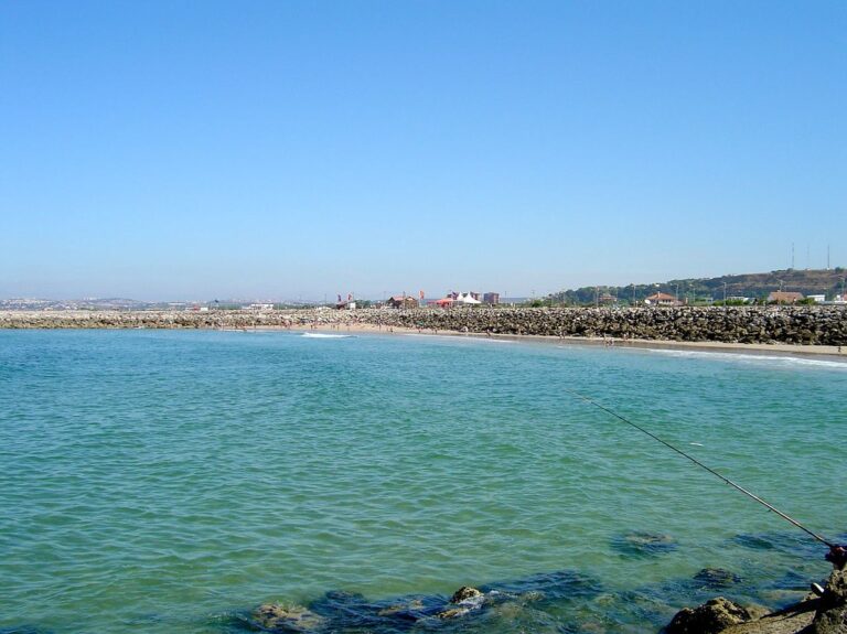 mar en Costa da Caparica